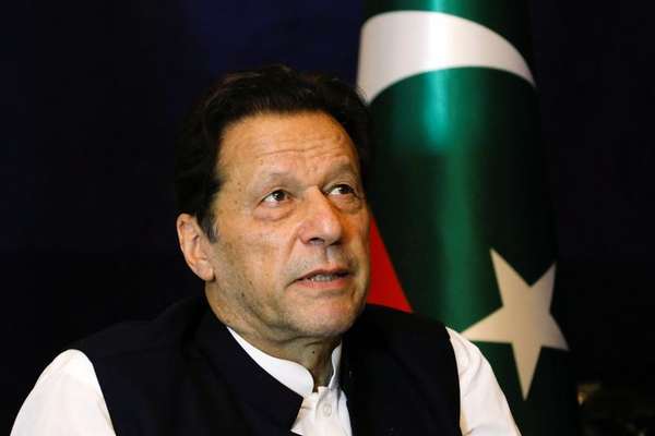 تحریک انصاف ګوند: د عمران خان د ښي سترګې ۸۵ سلنه لید کم شوی دی