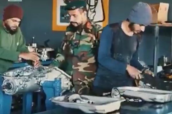 طالبان د وسلو او ډرون الوتکو د تولید فابریکو د جوړېدو ادعا کوي