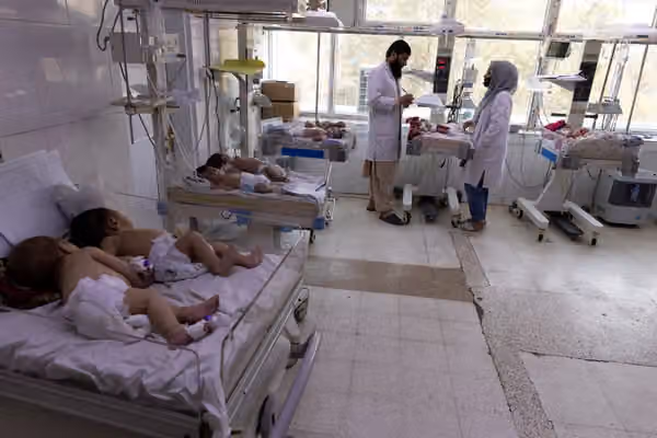 روزانه تا «شش کودک» در بزرگترین شفاخانه کودکان افغانستان جان میدهند