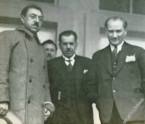 روزی که امان‌الله خان در اقامتگاه آتاترک گریست