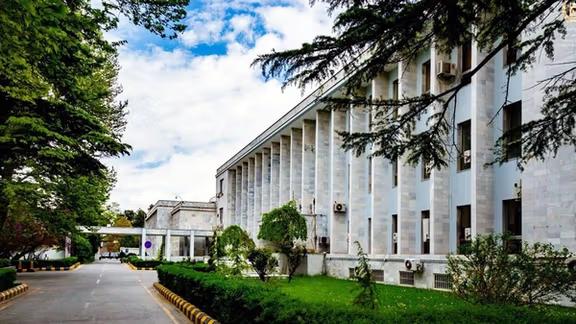 US Detainee Issue Can Be Resolved Through Dialogue, Says Taliban