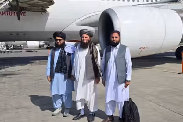 مولداوي: د طالبانو پلاوي ته د ویزو ورکول د هغوی د حکومت د رسمیت پېژندنې معنا نه لري