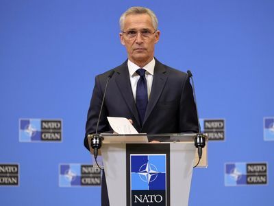 د ناټو عمومي منشي د اوکراین لپاره د ملاتړ د نوې بستې د چمتو کولو اعلان وکړ