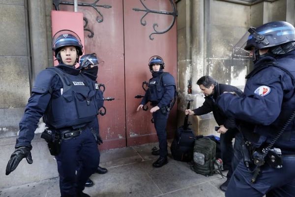 په فرانسه کې پر اسرایيلي اهدافو د بریدونو د پلان جوړولو په تور دوه شکمن کسان نیول شوي