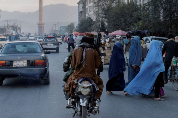 Global Bodies List Economic, Social Losses After Taliban’s Ban on Women’s Beauty Salons