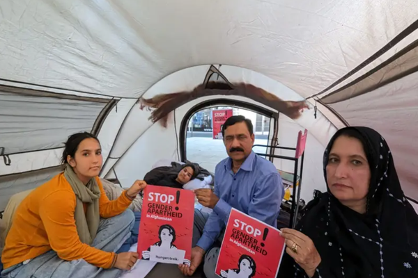 Malala’s Father Says Taliban Are Terrorists After Meeting Those on Hunger Strike