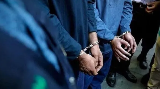 إيران تعتقل 30 شخصاً بتهمة التجسس لصالح إسرائيل