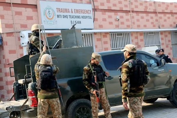 ارتش پاکستان میگوید هشت جنگجوی تیتیپی را در خیبرپختونخوا کشته است