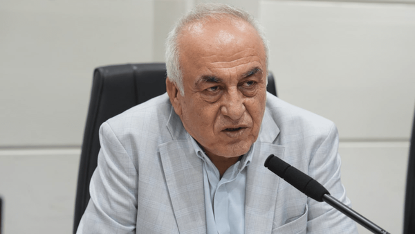 بازرگان ایرانی: توقف تجارت افغانستان و پاکستان برای ایران یک فرصت طلایی بود