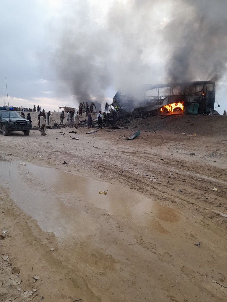 طالبان: رویداد ترافیکی در هلمند جان ۲۱ نفر را گرفت