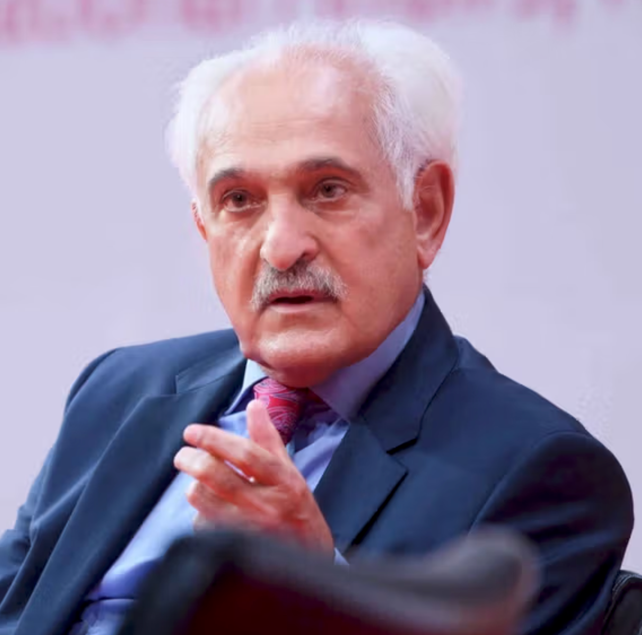 سپنتا: له پاکستان څخه د محصلینو ایستل د بې‌وزلو افغانانو په وړاندې ډله‌ییز مجازات دي