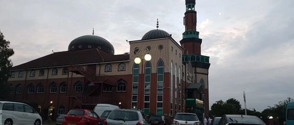 بازتاب منفی تمجید مسئول یک مسجد در بریتانیا از طالبان