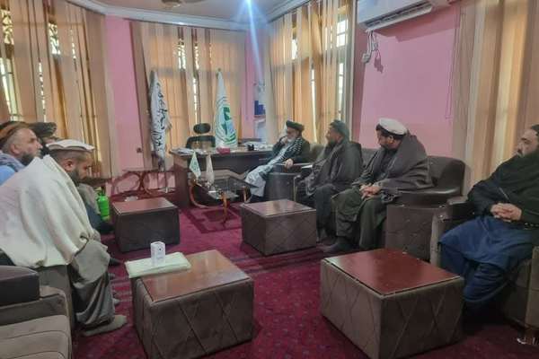 کارخونهلرونکو ته د طالبانو خبرداری؛ که چاپېریالي اصول مراعت نهکړۍ چارې به مو وځنډول شي