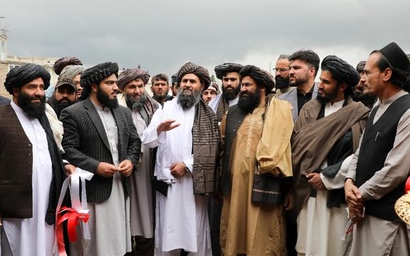 ملا برادر د کابل ښاروالۍ «د نږدې یو میلیارد افغانیو» په ارزښت درې پروژې پرانیستې