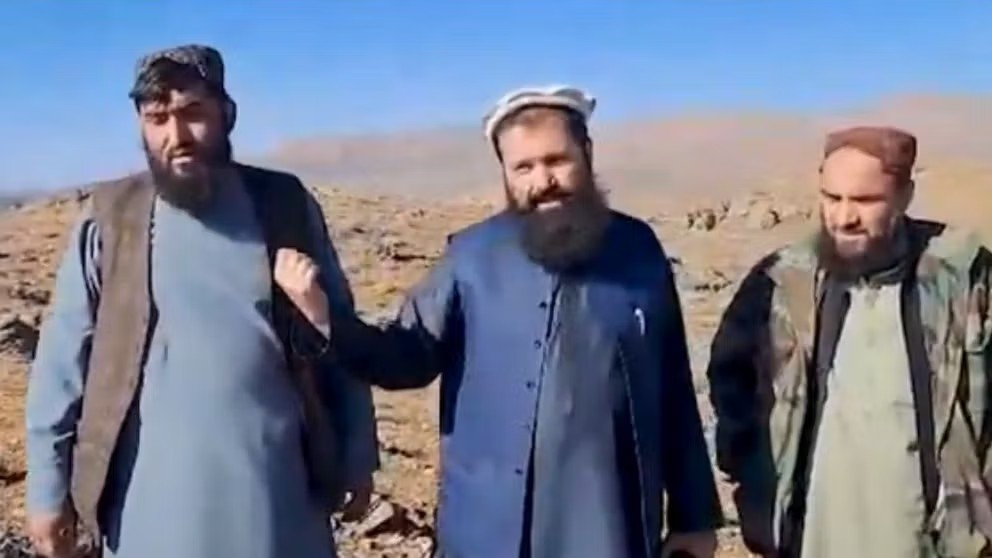 نائب رئيس أركان جيش طالبان يتفقد المناطق الحدودية مع باكستان