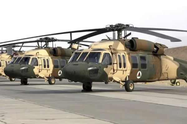 أوزبكستان تؤكد أنها لن تسلّم المروحيات إلى طالبان