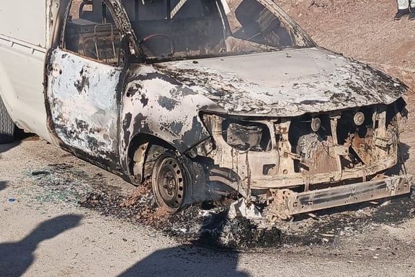 د خیبر پښتونخوا په کرک کې د پولیسو پر موټر برید کې پنځه پولیس وژل شوي دي