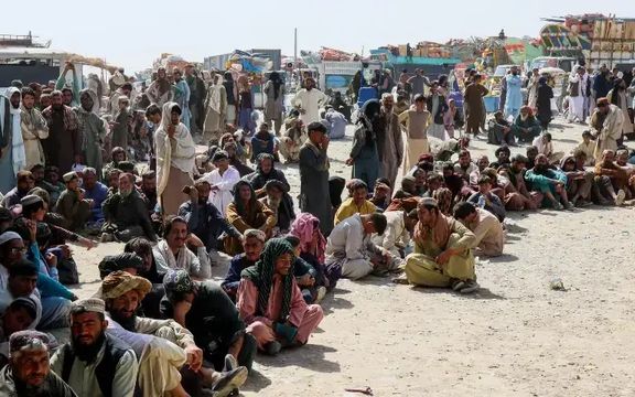 خیبر ولسوالۍ کې ځایي چارواکو له افغان کډوالو غوښتي، چې بېرته افغانستان ته ستانه شي