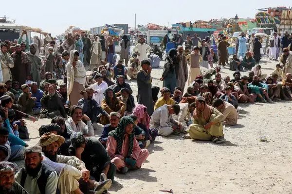 خیبر ولسوالۍ کې ځایي چارواکو له افغان کډوالو غوښتي، چې بېرته افغانستان ته ستانه شي