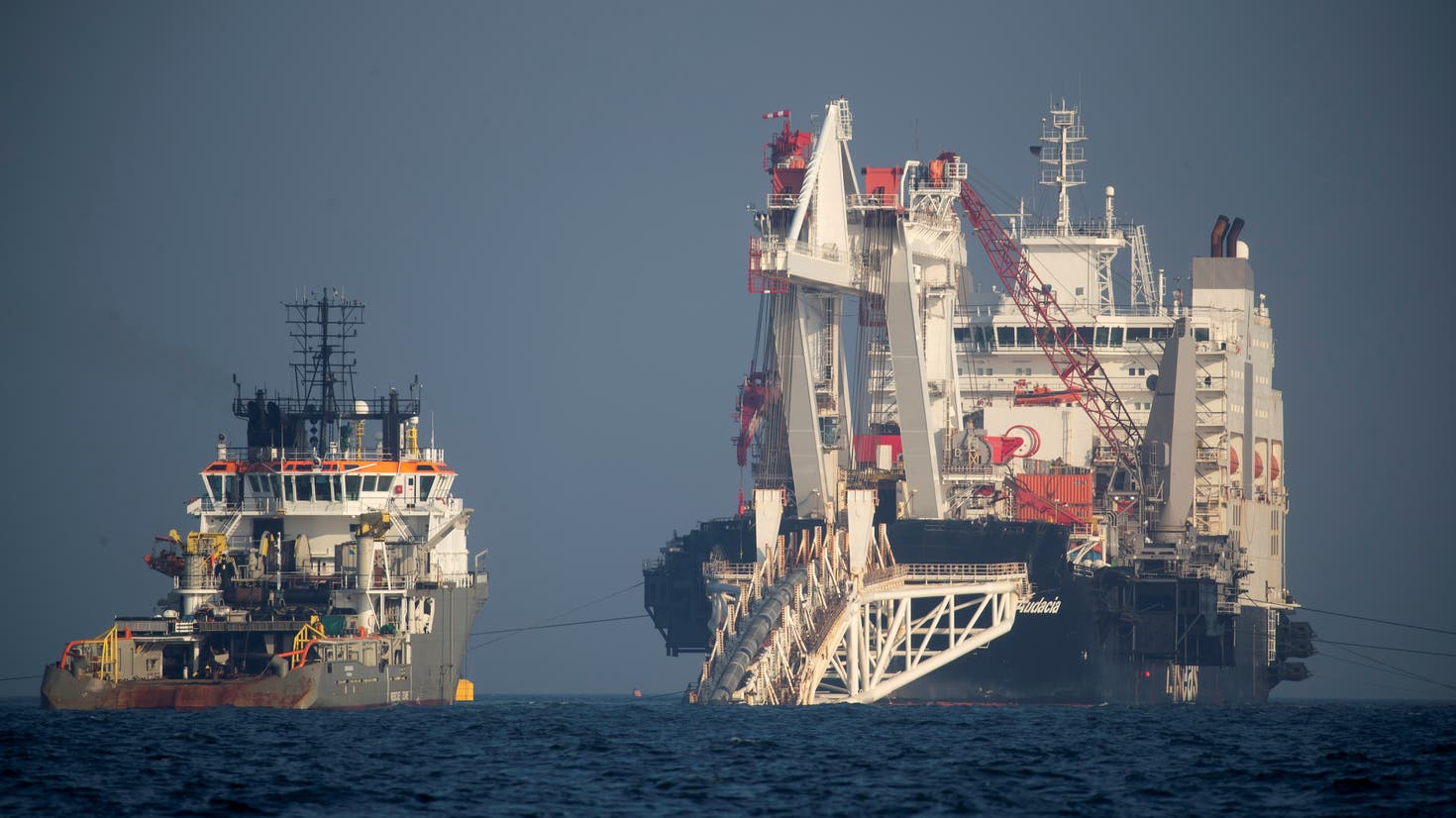 تحریم‌های تازه غرب علیه روسیه؛ آلمان پروژه عظیم خط لوله گاز نورد استریم ۲ را متوقف کرد