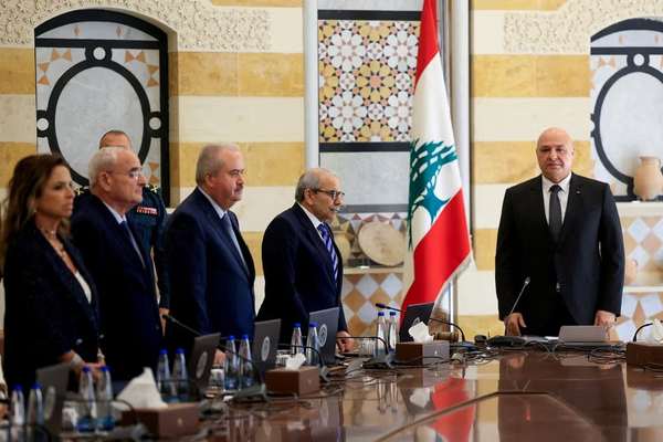 تر لسیزو وروسته؛ د امریکا په منځګړیتوب د اسراییل او لبنان ترمنځ لومړۍ مستقیمې خبرې وشوې