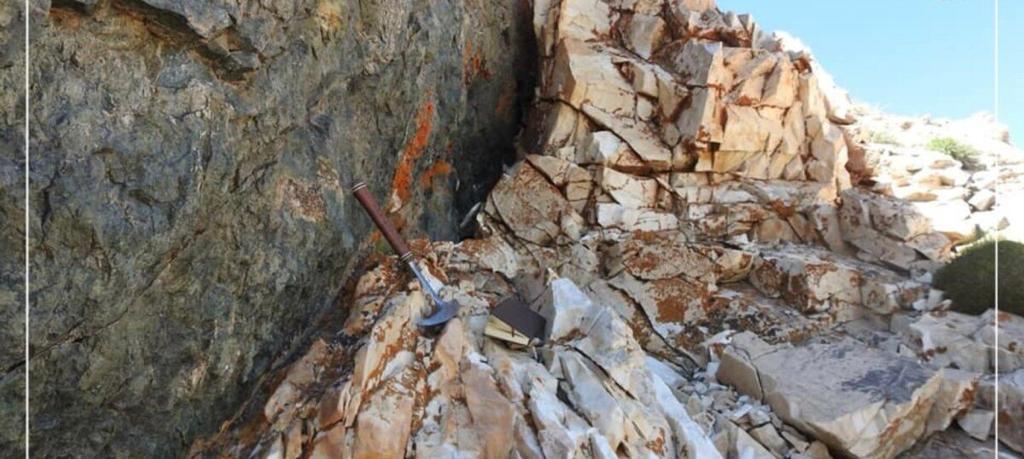 واشنگتن پست: چین به بهره‌کشی طالبان از معادن لیتیم افغانستان کمک می‌کند