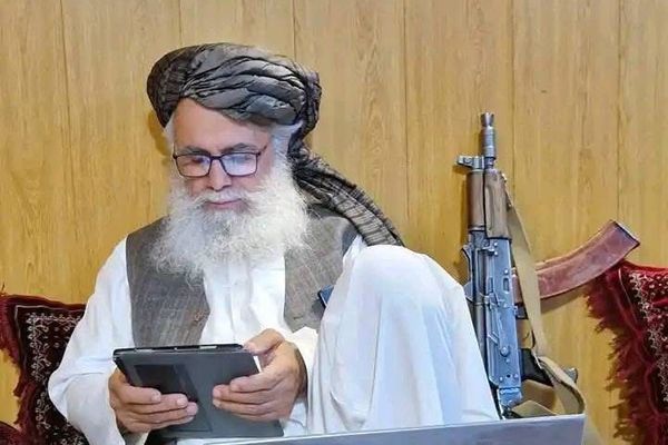 طالبانو خپل مذهبي استاد شیخ عبدالسمیع غزنوي نیولی