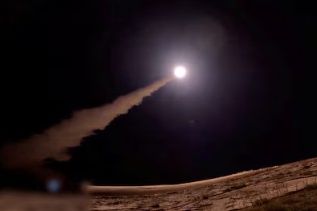 اسرائیل از یک حمله موشکی از یمن به تلآویو خبر داد