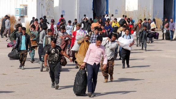 ایران او پاکستان نه د کډوالو څپې؛ د شنبې په ورځ تر ۲۰ زرو ډېر کډوال افغانستان ته ستانه شوي