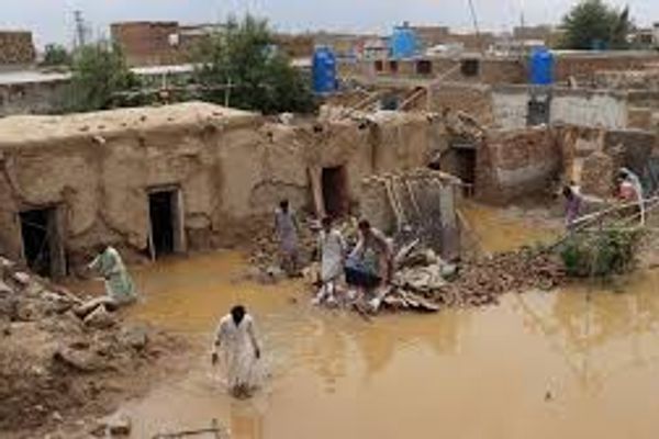 خیبر پښتونخوا کې د چت پرېوتو په پېښه کې درې ماشومان مړه شوي دي