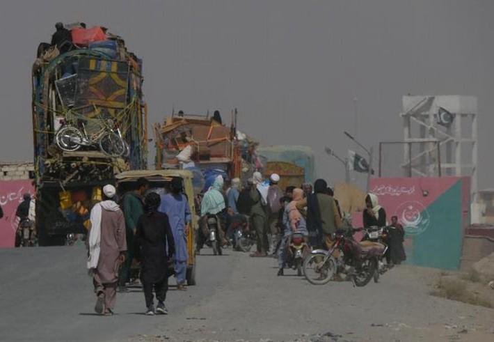 د بې‌ځایه شویو سازمان له پاکستان نه د افغان کډوالو د جبري اېستلو لړۍ د درېدو غوښتنه کړې