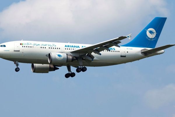اریانا افغان هوايي شرکت د صادراتو د چټک لېږد لپاره درې بار وړونکې الوتکې پېري