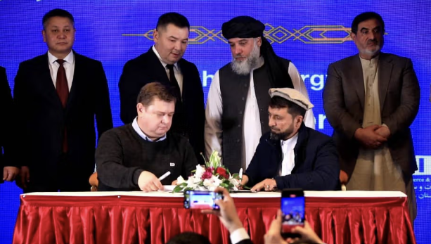 طالبان تعلن توقيع مذكرات تفاهم تجارية مع قرغيزستان