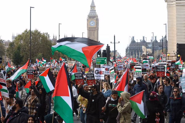 چهار فعال طرفدار فلسطین در بریتانیا به جرم تخریب اموال یک شرکت اسرائیلی محکوم شدند