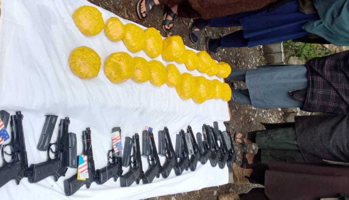 د طالبانو دفاع وزارت: له پاکستان نه افغانستان ته د وسلو او نشه‌یي توکو د راوړلو مخنیوی شوی