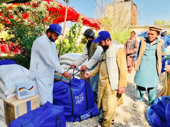 سازمان بینالمللی مهاجرت: دستکم ۷۰ درصد افغانها زیر خط فقر و بیکار اند