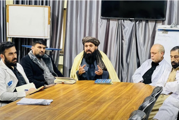 رئيس الصحة العامة التابع لطالبان في ننغرهار يعيّن 32 من أقاربه في مناصب مختلفة