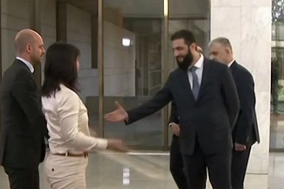 رسانه آلمانی دست ندادن شرع با بربوک را "رسوایی سیاسی" خواند