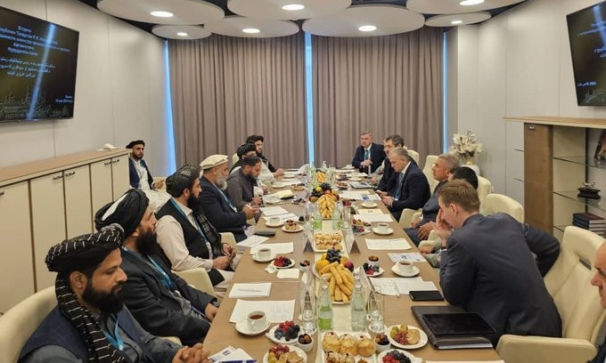 د طالبانو پلاوي د تاتارستان له ولسمشر سره لیدلي دي