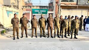 د پنجاب پولیسو ۷۴ افغانان نیولي دي