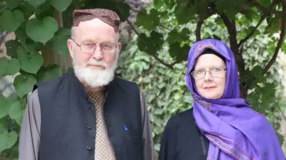 طالبانو دوه بریټانیايي وګړي د الوتکې د خپلسري استعمال له امله بندیان کړي