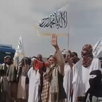 منابع میگویند طالبان رانندگان معترض را در هرات بازداشت کردند