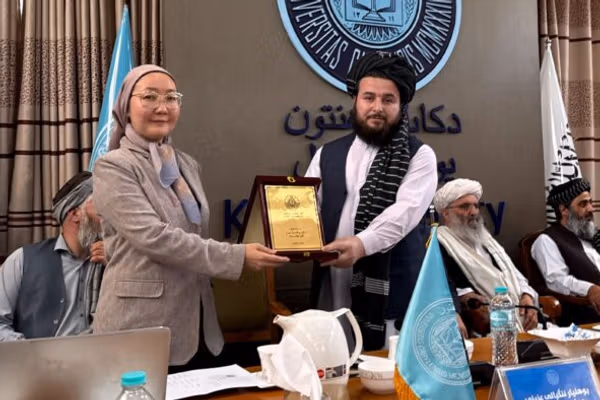 قزاقستان په کابل پوهنتون کې د اوبو او کرنې یوه ګډ څېړنیز مرکز جوړوي