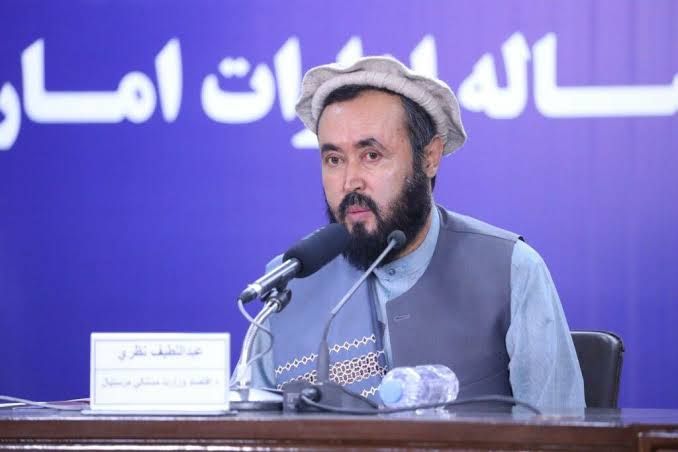 لطیف نظري: له افغان کډوالو سره د ایران سپک چلند زموږ اړیکې خرابې کړې دي