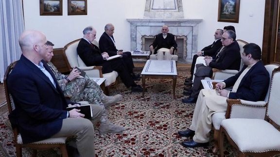 خلیلزاد به رهبران دولت پیشین: نه جنگیدن را بلد بودید و نه حکومتداری را