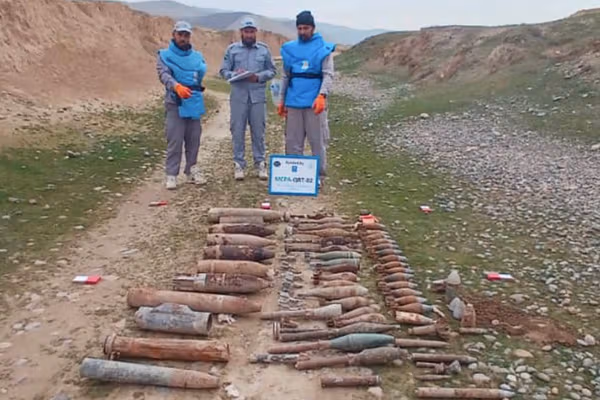 طالبانو په کندز کې ناچاوده توکي کشف او خنثی کړي