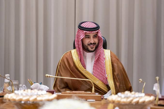 گفت‌وگوی وزیر دفاع عربستان با وزیران دفاع کانادا، آلمان، اسپانیا و ناتو