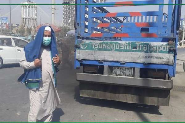 د هوا د ککړتیا د مخنیوي هڅه؛ طالبانو په کابل کې ۳۵ لوګي کوونکي موټر ضبط کړي دي
