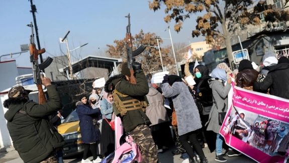 آلمان ماهانه ۱۰۰۰ پناهجو از افغانستان میپذیرد