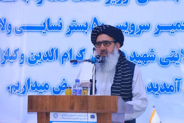 هبتالله په ولسوالیو کې د روغتونونو جوړولو لپاره ۷ میلیارده افغانۍ ورکړې دي